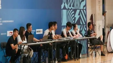 京沪对决惊现大冷门米洛耶维奇遭开门黑，京沪两强两年首败，十年首度零封，三大纪录齐告破